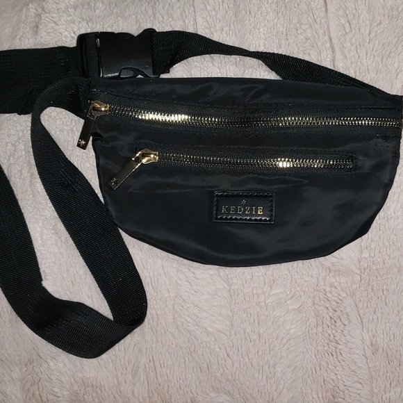 kedzie Handbags - Kedzie Black Nylon Waist Bag/ Fanny Pack- Used Once